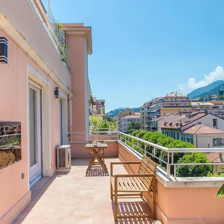 Gloria Marris Apartment *